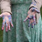 Paint hands